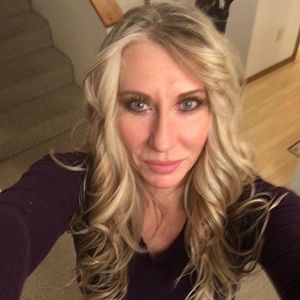 Meet your Posher, Stacy